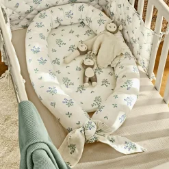 Baby-Nestchen Nymariel