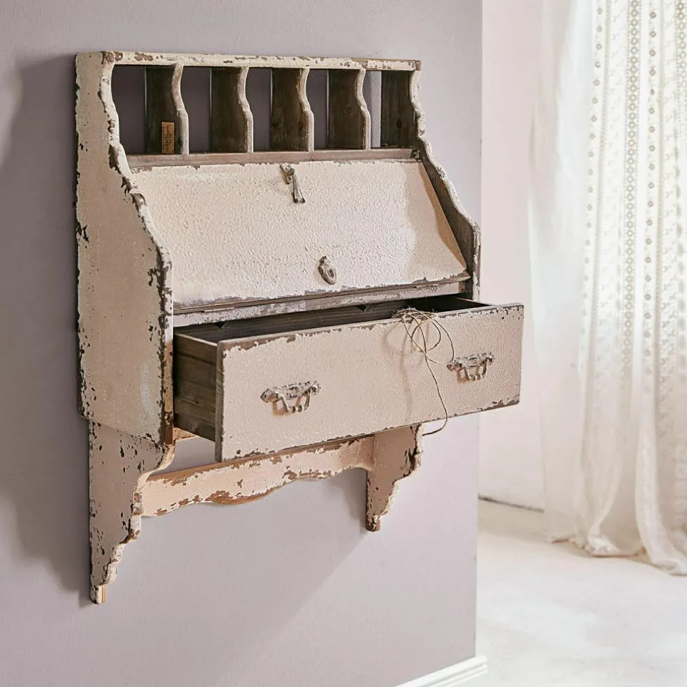 Wandsekretär Sandrine