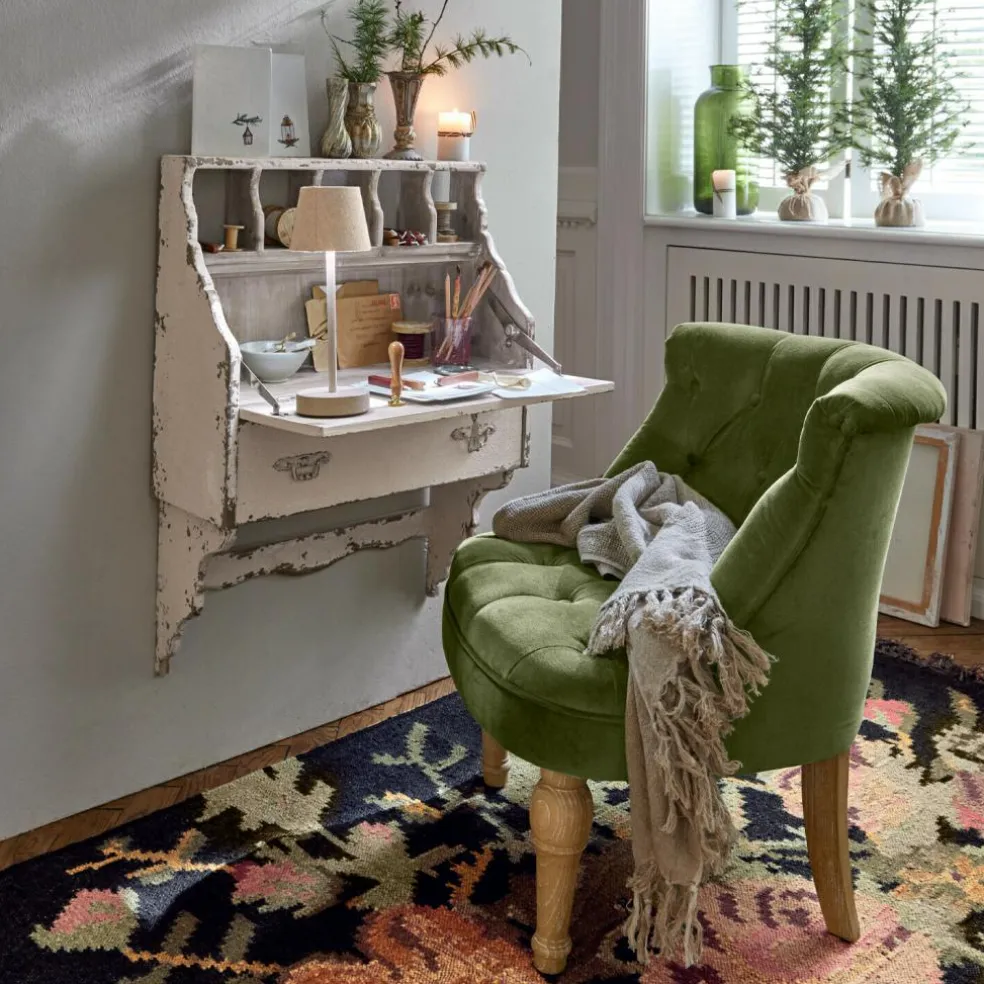 Wandsekretär Sandrine