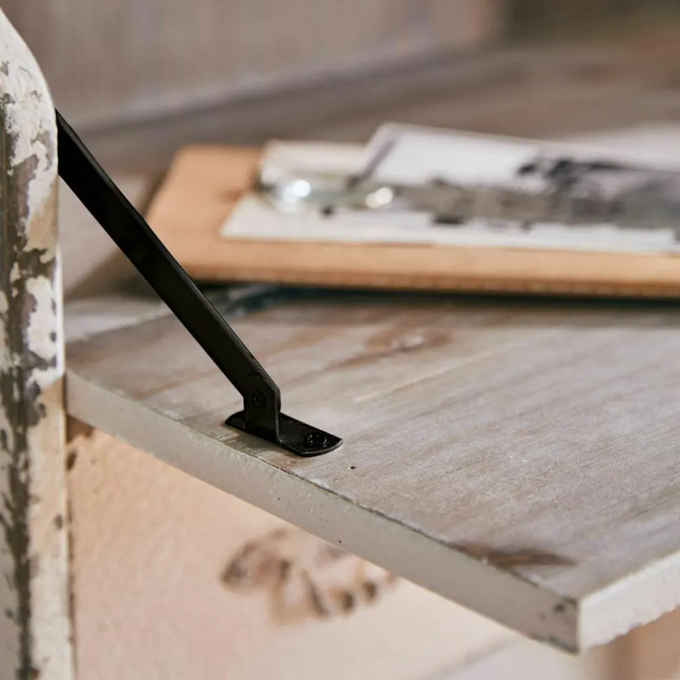 Wandsekretär Sandrine